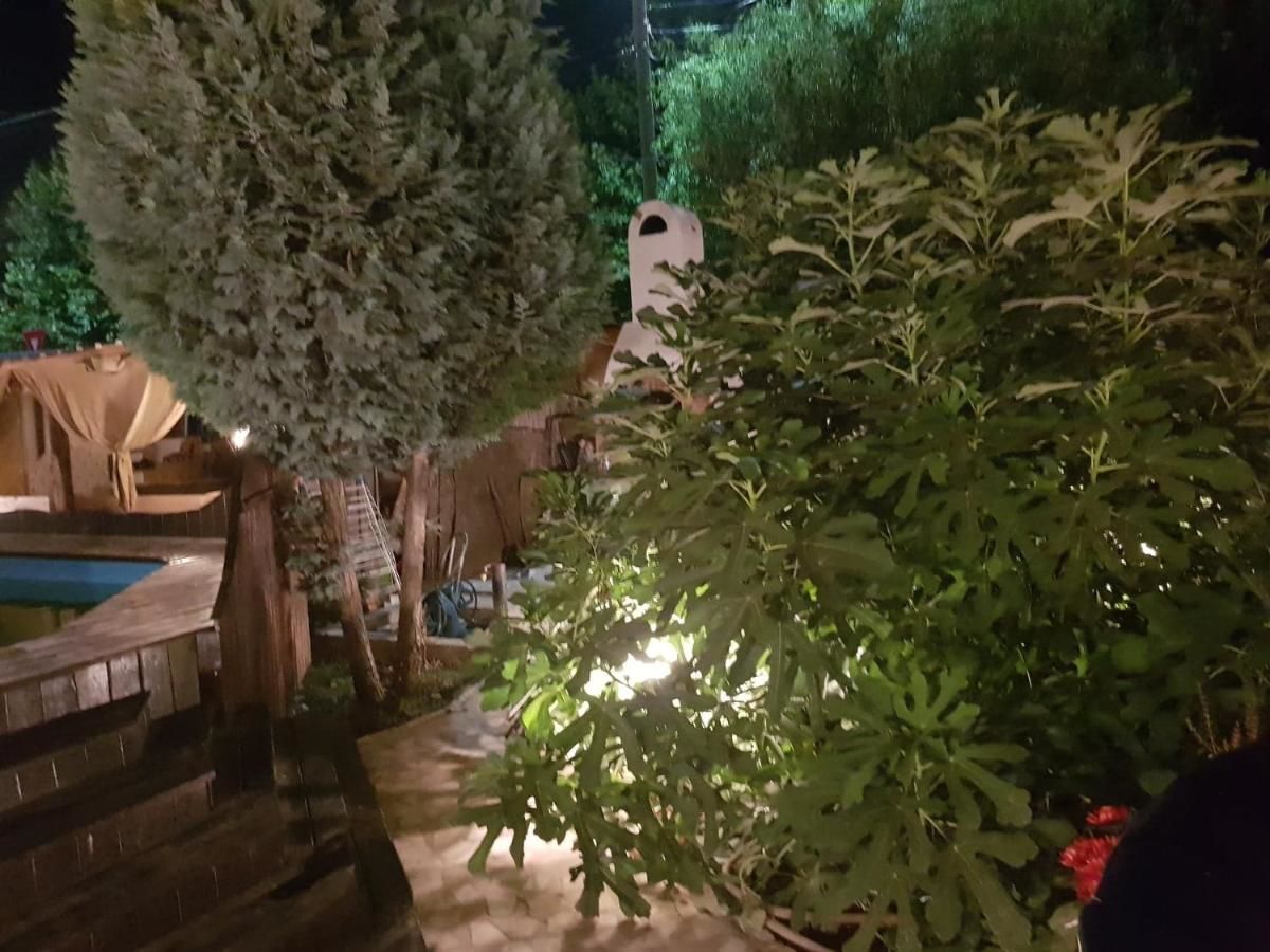 Гостевой дом Guest House Colosseum Area Бухарест-16