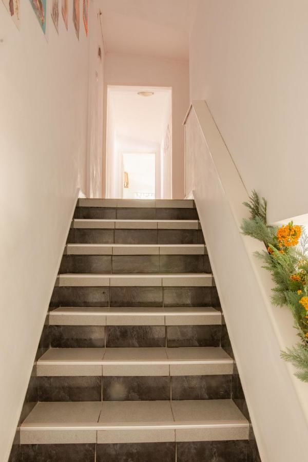 Гостевой дом Guest House Colosseum Area Бухарест-29